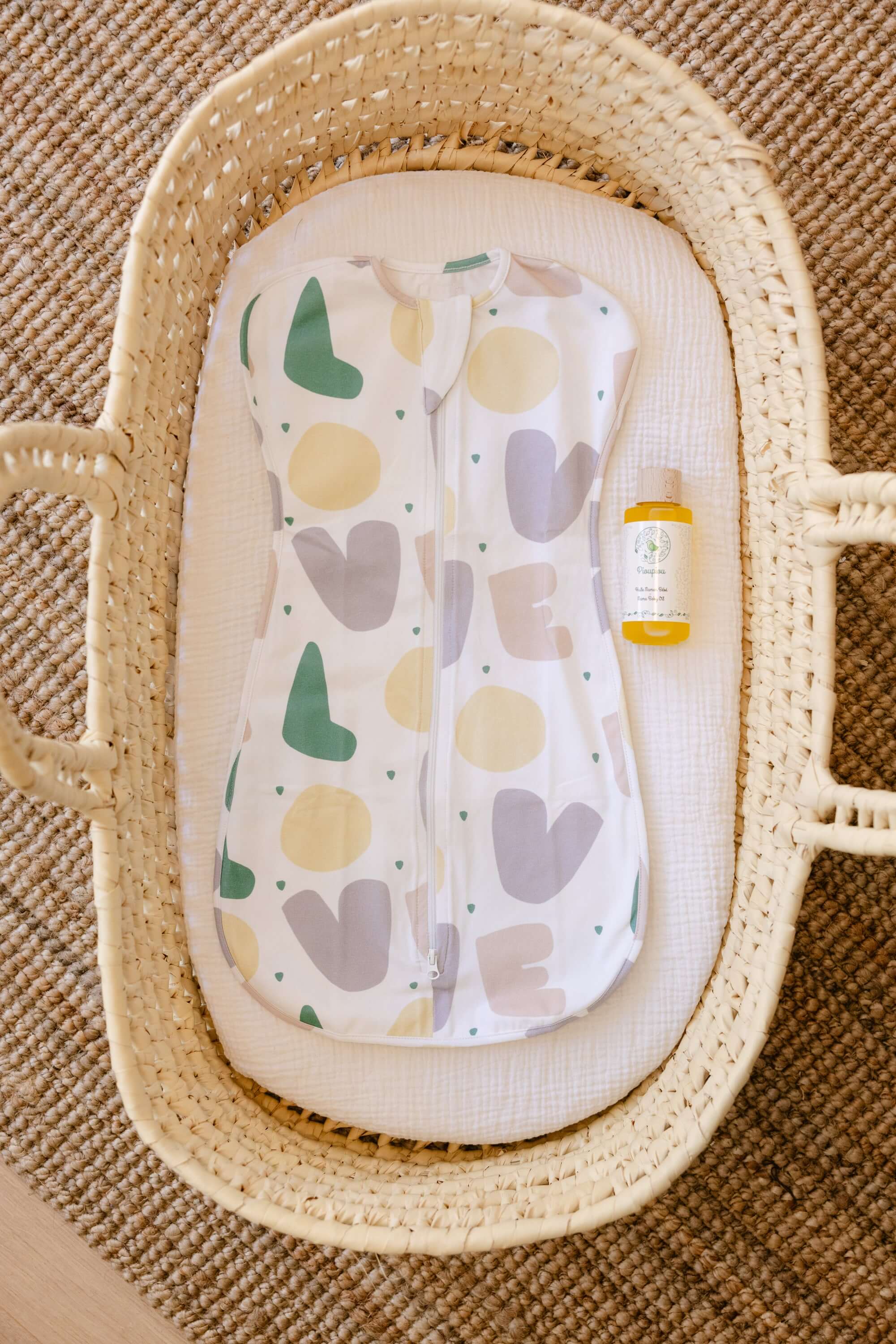 pioupiou tilouco collaboration coffret emmailloteuse huile Maman bébé nouveau-né suisse